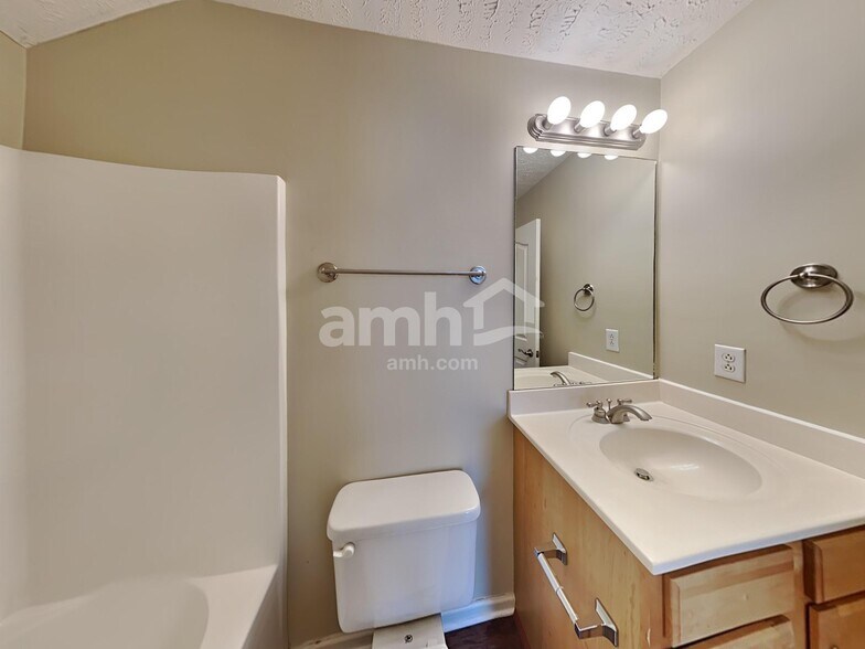 Building Photo - 2617 Westhaven Dr
