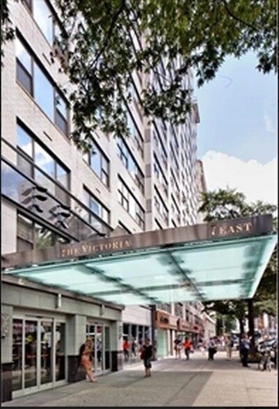 Primary Photo - 7 E 14th St
