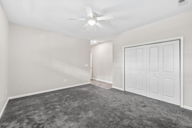 Building Photo - (Move-In Special) Charming 2-Bedroom, 2-Ba...