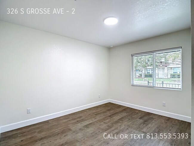 Building Photo - 326 S Grosse Ave