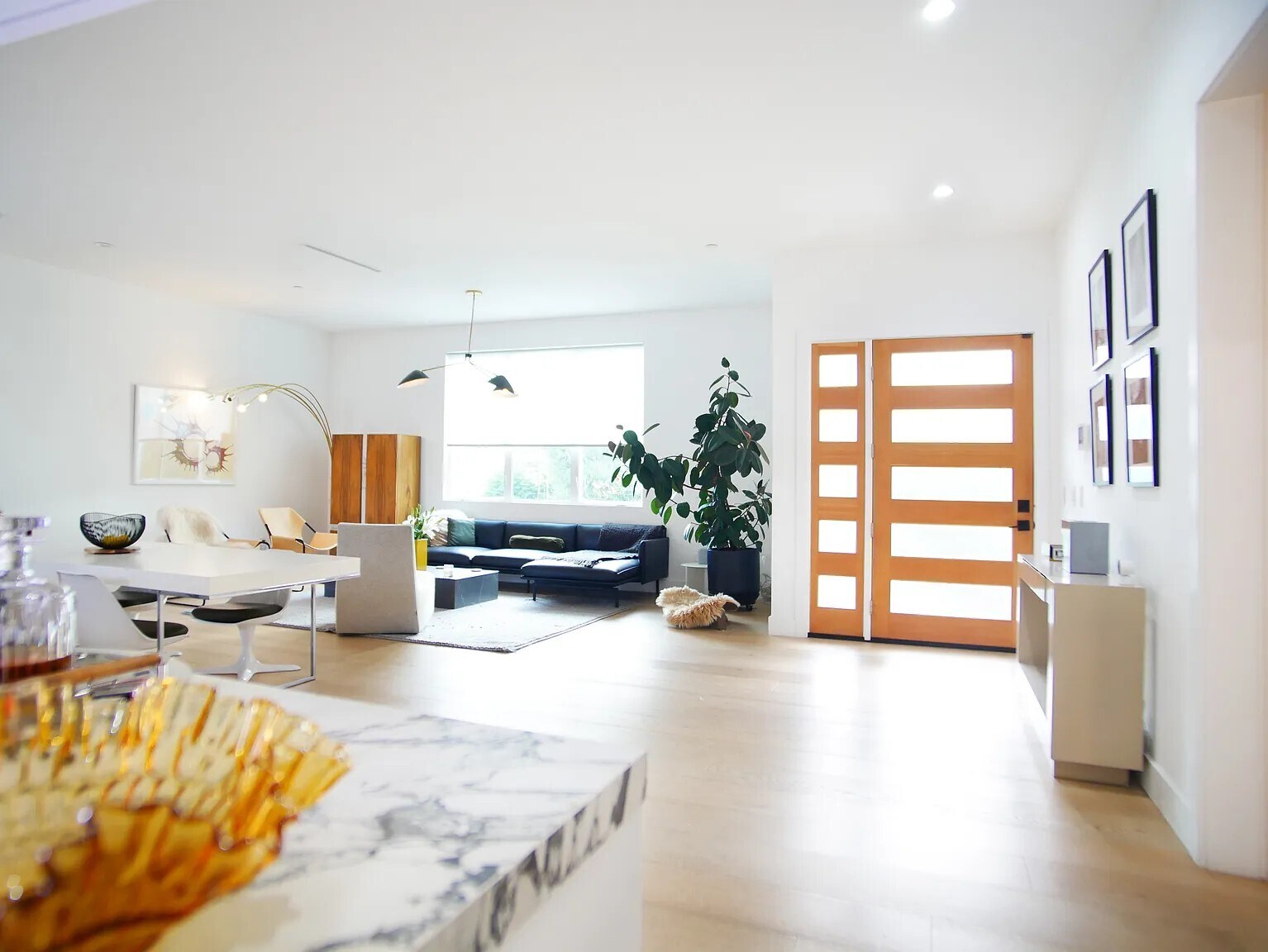 Building Photo - 3744 Somerset Dr