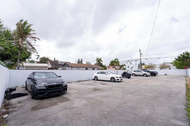 Building Photo - 1890 NW 35th St