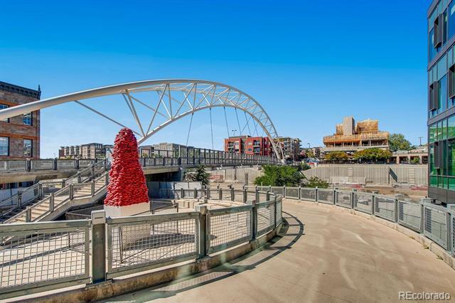 Building Photo - 2915 Umatilla St