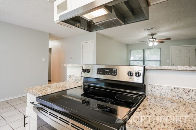 Building Photo - 3 BR/2BA | Newly Renovated Single Family Home |  | 1-Car Covered Parking | Gated backyard