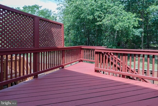 Building Photo - 5552 Jowett Ct