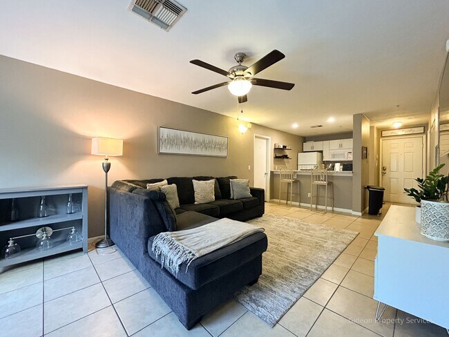 Building Photo - *3800 SW 20th Avenue - University Terrace West 206A - D