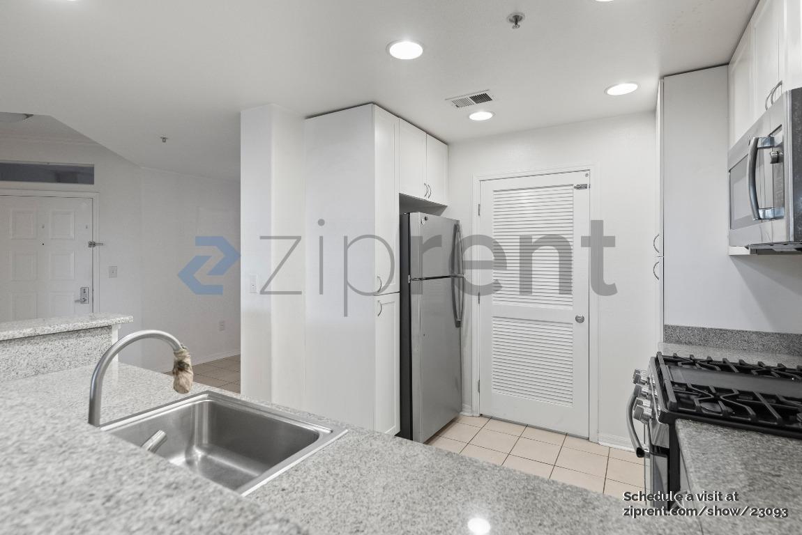 Building Photo - 3901 Lick Mill Blvd