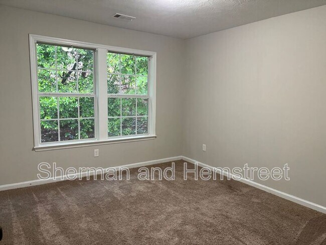 Building Photo - 3400 London Ct SW