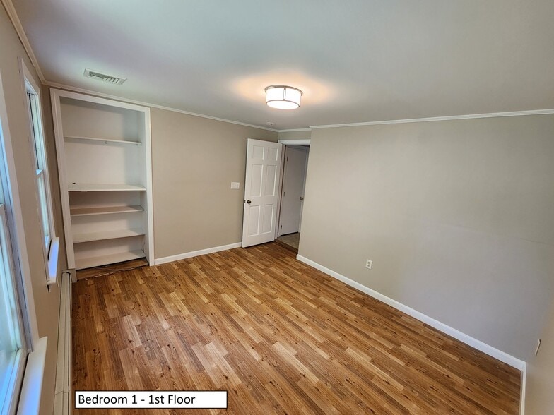 Building Photo - 68 Peach Orchard Rd