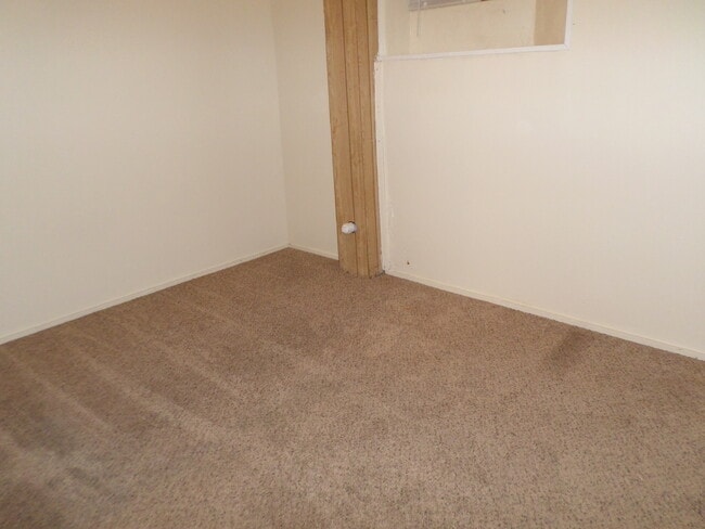 Building Photo - 730 Vattier Street