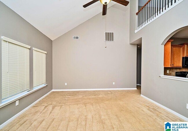 Building Photo - 315 Polo Ct