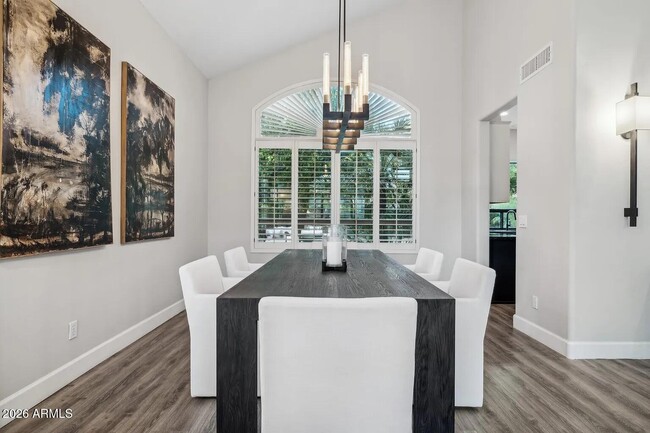 Building Photo - 6414 E Monte Cristo Ave