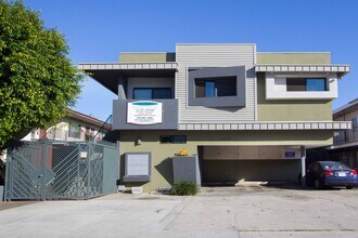 Building Photo - pac36