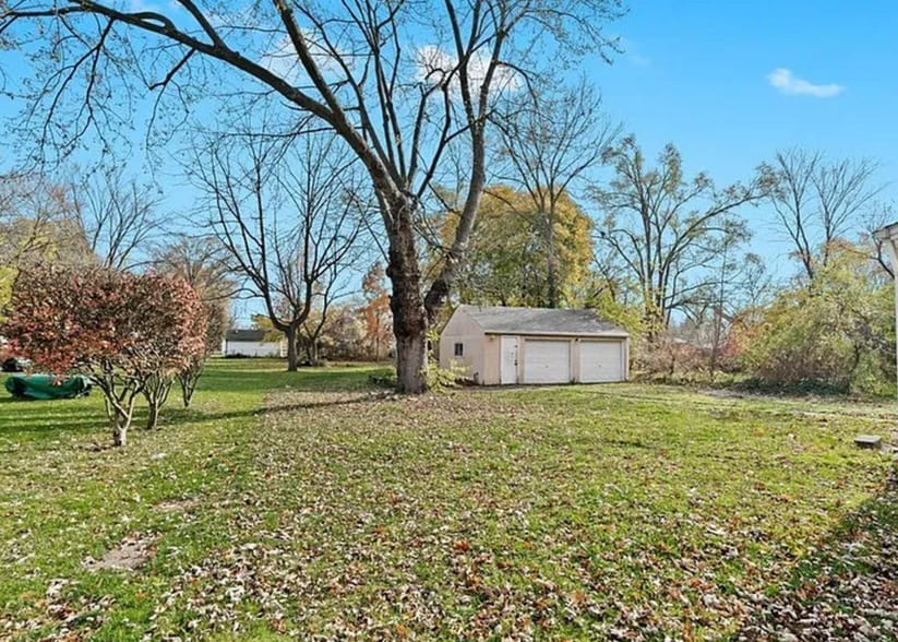 Building Photo - 24266 Eureka Ave