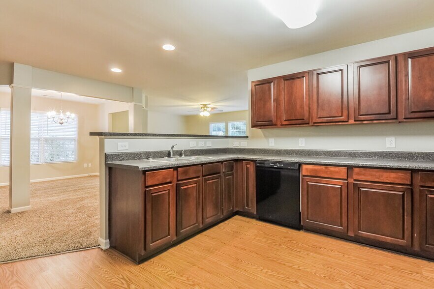 Building Photo - 3783 Burtons Barn St