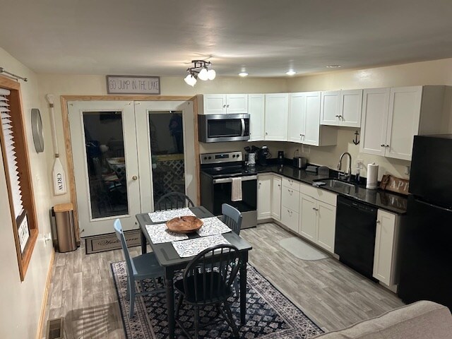 Building Photo - 120 Rocky Shore Dr