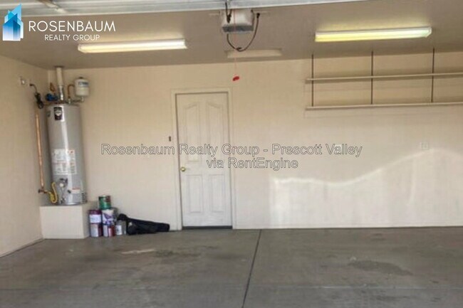 Building Photo - 8049 E Jacque Dr