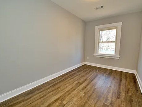 Building Photo - 116 Maple Ave