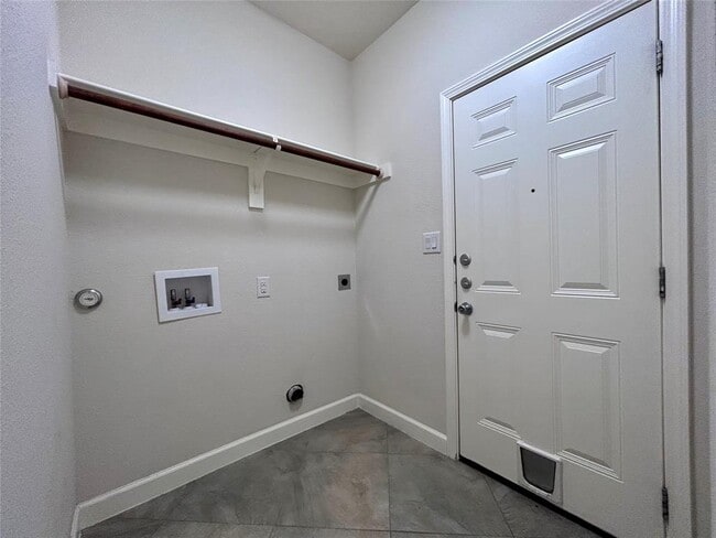 Building Photo - 7307 Bar K Ranch Rd