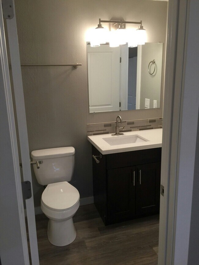 Building Photo - 3902 S Tyler St