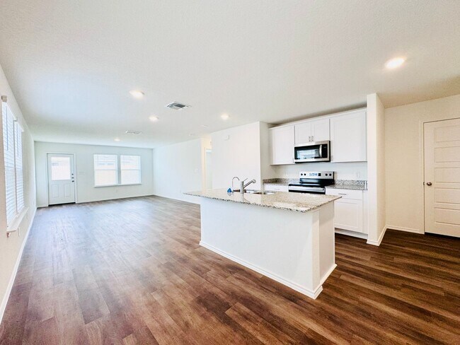 Building Photo - 4089 Lily Glade Ln