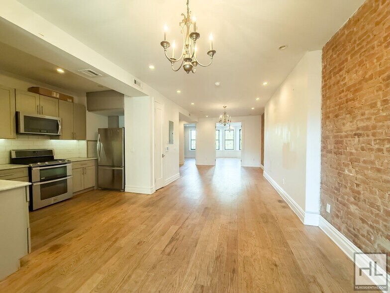 Primary Photo - EASTERN PARKWAY / Remarkable Renovated 4-Bed 3-Bath in Prime Crown Heights