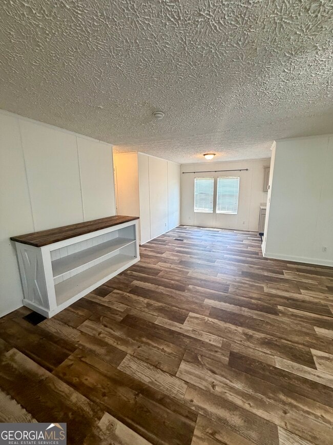 Building Photo - 3116 South St