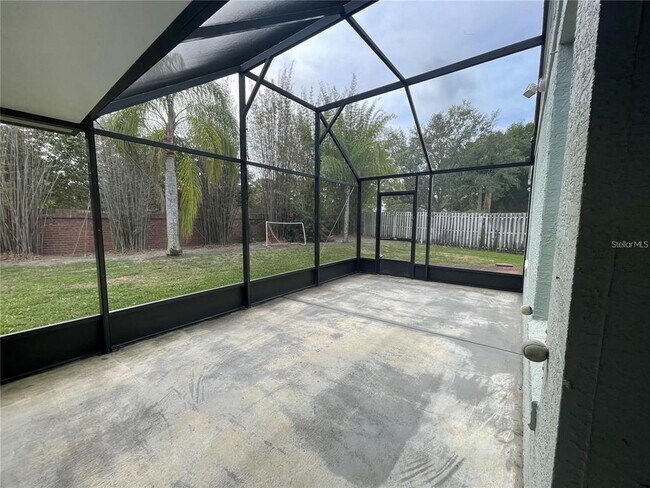 Building Photo - 4924 Hook Hollow Cir