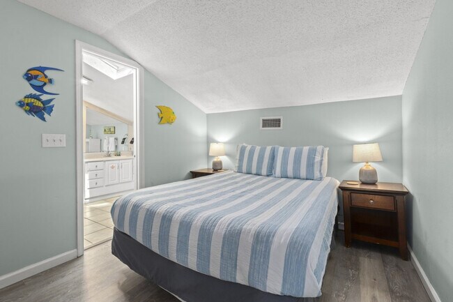 Building Photo - 1630 Hwy 2378