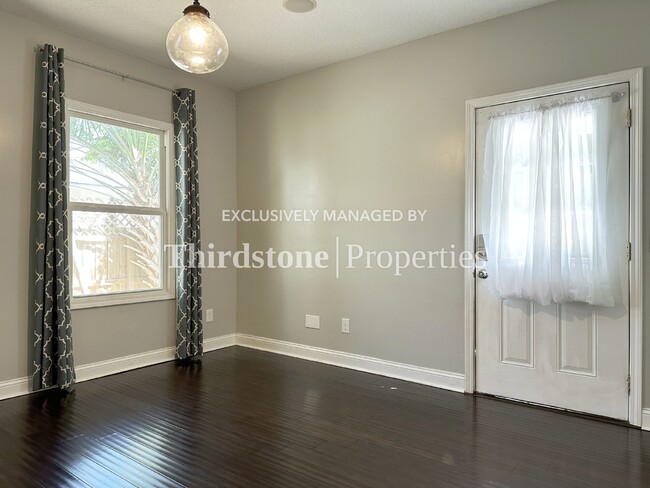 Building Photo - 1439 Dancy St