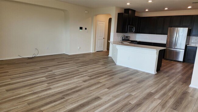 Building Photo - 6229 Mantalcino Dr