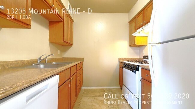 Building Photo - 13205 Mountain Rd NE