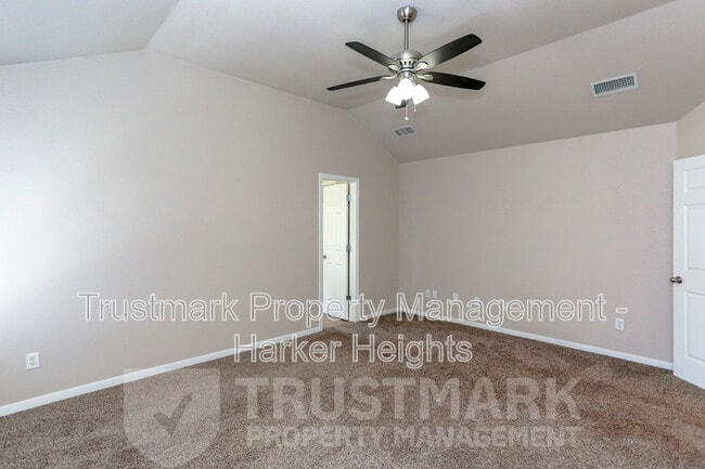Building Photo - 1705 Indian Camp Trail
