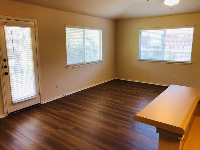 Building Photo - 2317 Butler Way