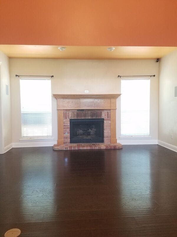 Building Photo - Rental Property