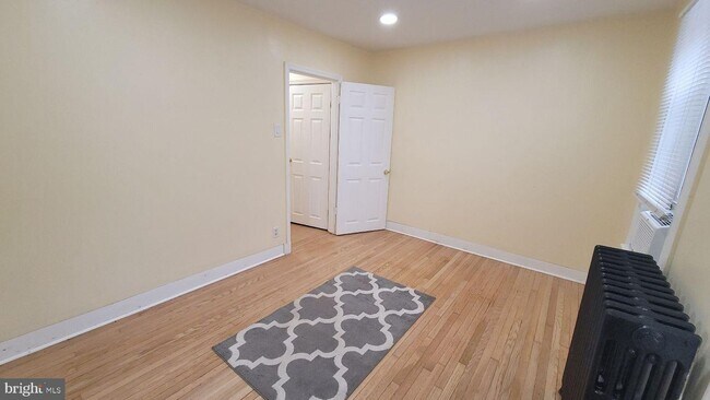 Building Photo - 838 Fairmount Ave