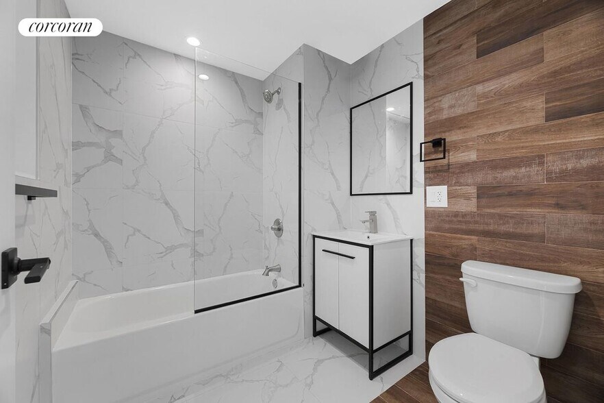 Building Photo - 2321 Belmont Ave