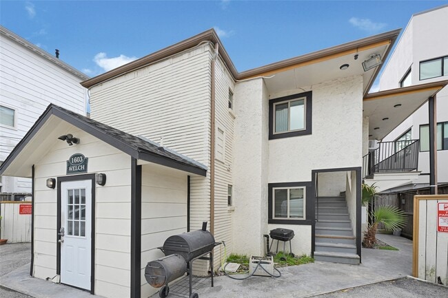 Building Photo - 1603 Welch St