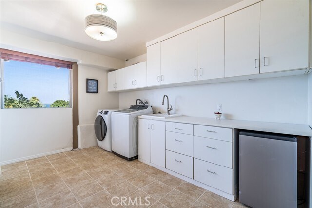 Building Photo - 1500 Paseo Del Mar