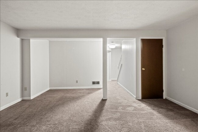 Building Photo - 11528 Sunset Cove Ln