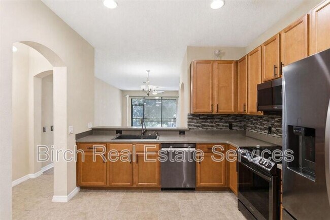 Building Photo - 11840 13th Way N