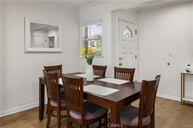 Building Photo - 22335 Kittridge St