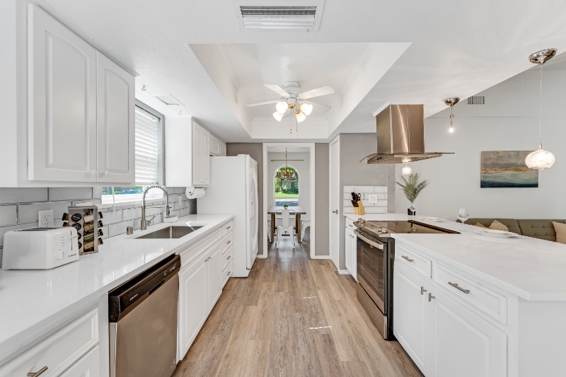 Building Photo - 1614 Woodcrest Ln