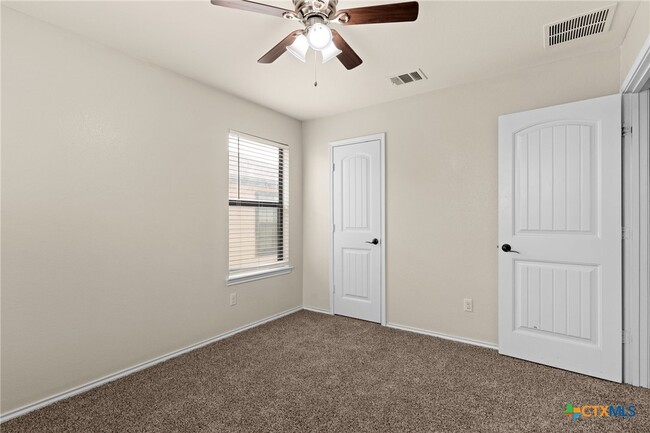 Building Photo - 1012 Tumbleweed Trail