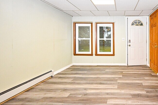Building Photo - 9 Boylston St