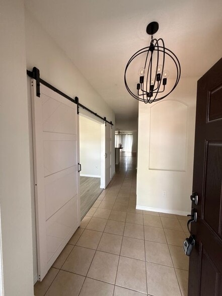 Building Photo - 10117 Celtic Ash Dr