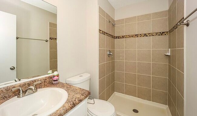 Building Photo - 1085 Walnut Creek Ln