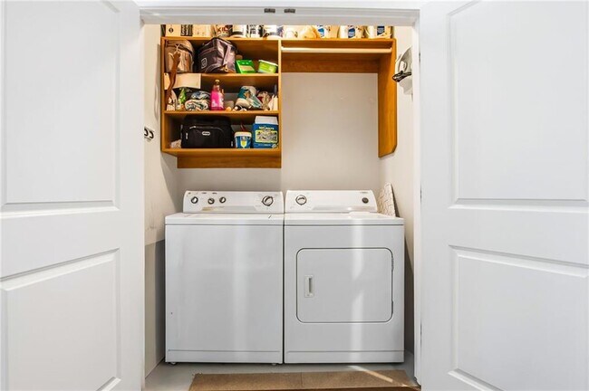 Building Photo - 855 Peachtree St NE