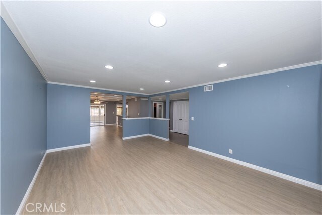 Building Photo - 4661 Woodhaven Dr