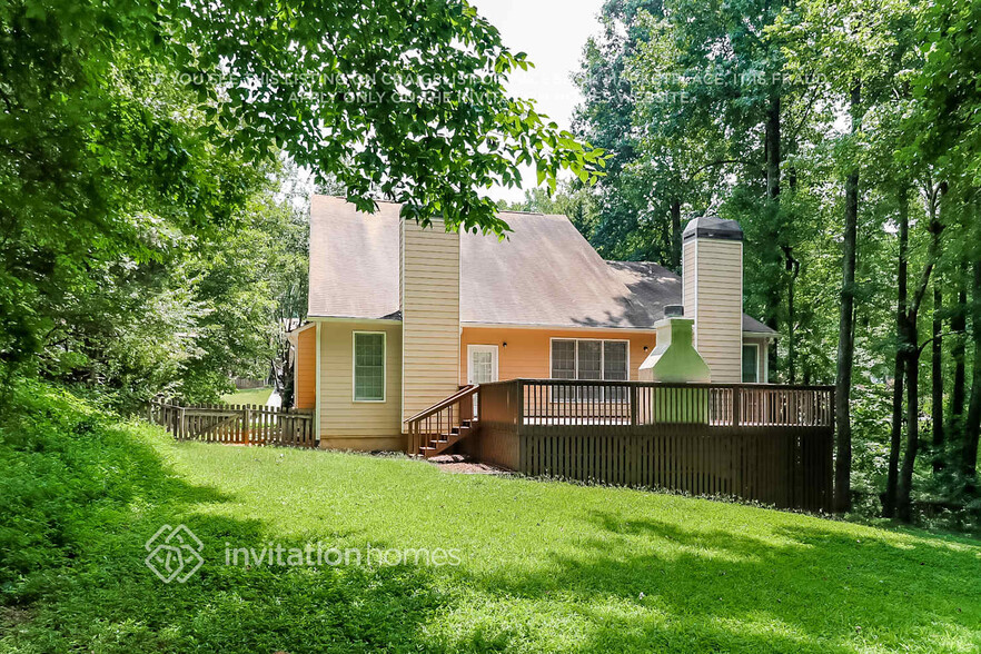 Building Photo - 9640 Eagles Landing Dr